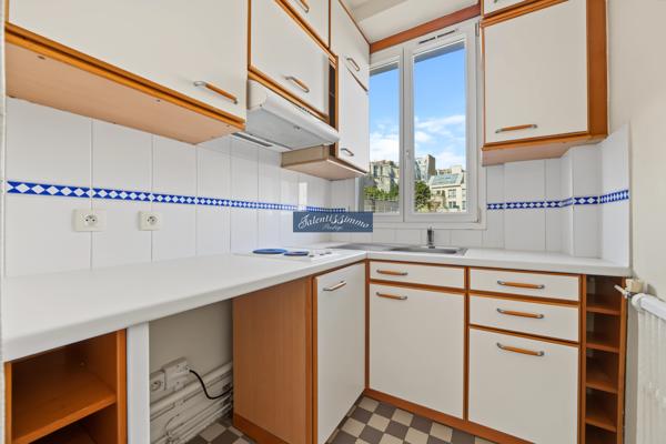 CHARMANT 2P ENTRE BERCY ET DAUMESNIL VUE DEGAGEE TRES CALME ET AGREABLE Paris (75012)