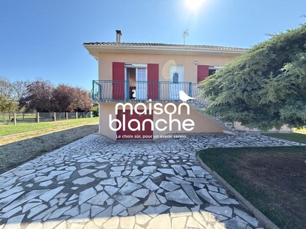 Maison avec terrains à Bâtir