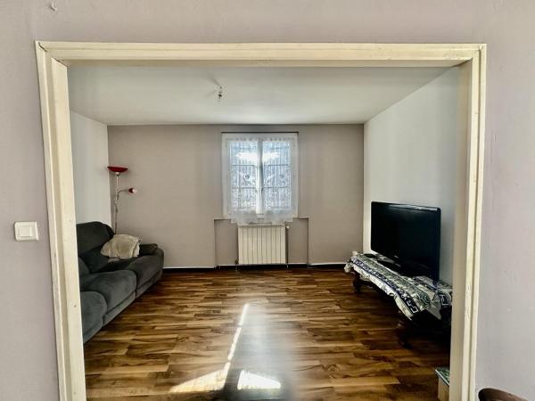 Vente / Maison de plain-pied à Saint-Laurent-des-Arbres (30126)