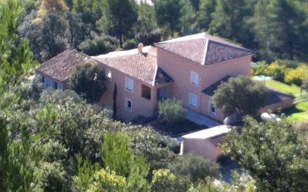 Maison à vendre    9 pièces •  Gréoux-les-Bains