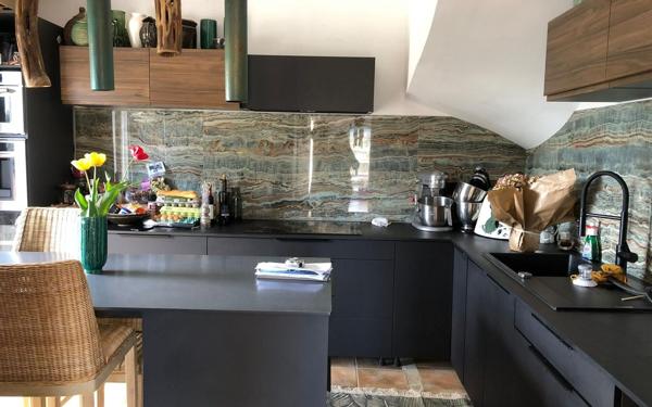 Maison à vendre    9 pièces •  Gréoux-les-Bains