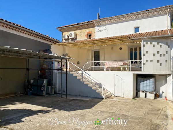 Maison
         4 pièces
        - 80 m² Exclusivité 135 000 €*