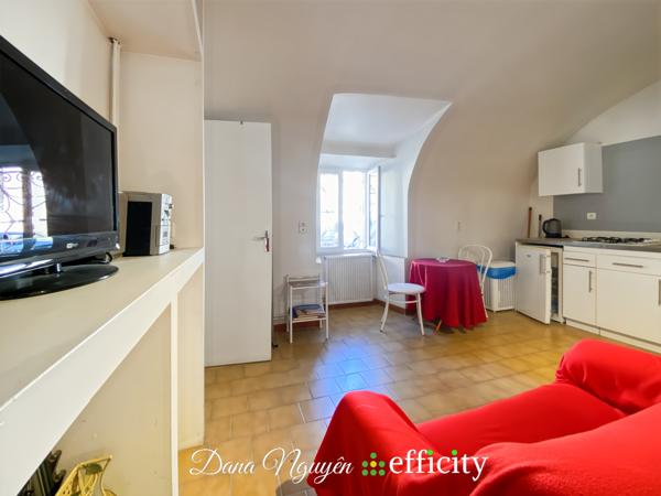Maison
         4 pièces
        - 80 m² Exclusivité 135 000 €*