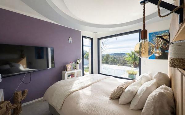 Maison à vendre    5 pièces •  Générac