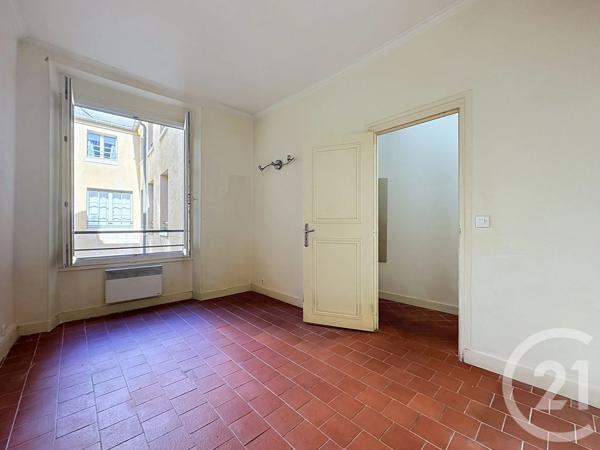 Appartement F3 à vendre  3 pièces - 58,03 m 2   VERSAILLES  - 78