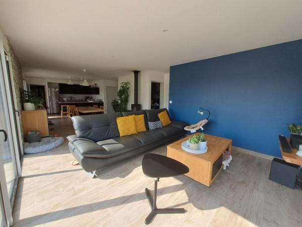 MAISON CONTEMPORAINE AVEC SUITE PARENTALE Saintes (17100)