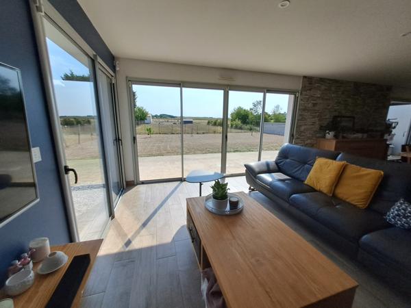 MAISON CONTEMPORAINE AVEC SUITE PARENTALE Saintes (17100)