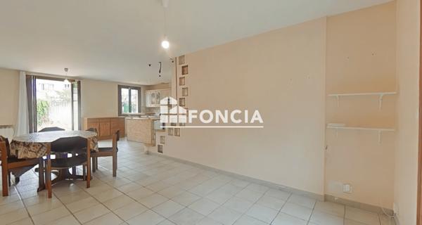 Location Maison 3 pièces 77.21 m² - Bondy 93140