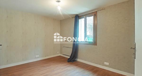 Location Maison 3 pièces 77.21 m² - Bondy 93140