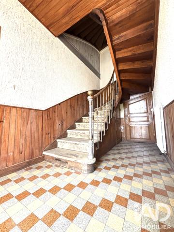 Maison à vendre 5 pièces 114 m² Pierrefort