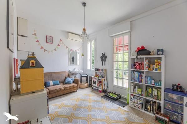 Maison 349 900 € Saint-Avertin 6 p 153 m² DPE D