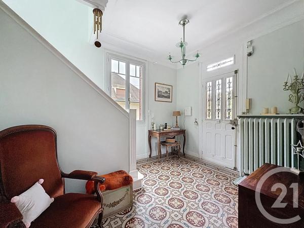 Maison à vendre  7 pièces - 197,68 m 2   LE VESINET  - 78