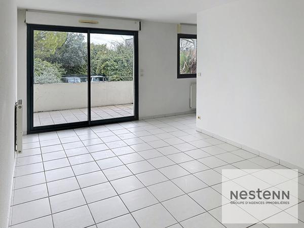 A vendre appartement T3 de 67 m² avec terrasse de 14 m² et garage à Montpellier, proche Hopitaux Facultés
