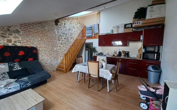 Immeuble à vendre    14 pièces •  Le Dorat