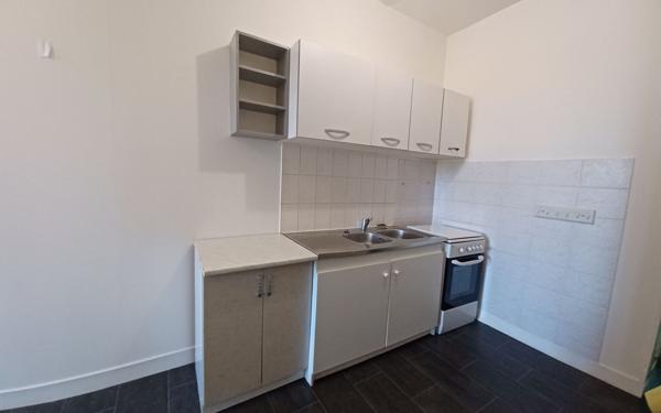 Immeuble à vendre    14 pièces •  Le Dorat