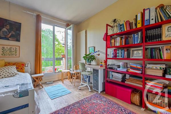Appartement F3 à vendre  3 pièces - 91,07 m 2   PARIS  - 75020
