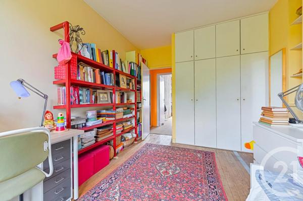 Appartement F3 à vendre  3 pièces - 91,07 m 2   PARIS  - 75020