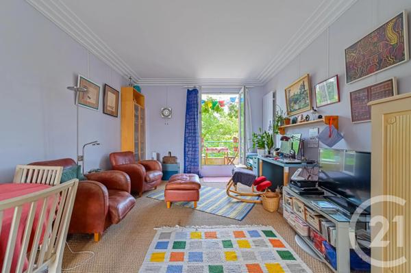 Appartement F3 à vendre  3 pièces - 91,07 m 2   PARIS  - 75020