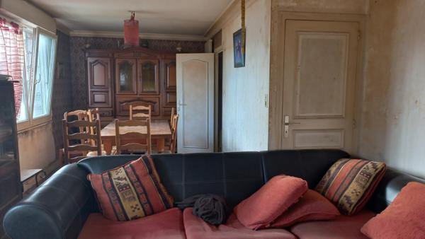 ENSEMBLE IMMOBILIER A VENDRE ATELIER, MAISON, APPARTEMENT A RENOVER NEULLIAC CENTRE BRETAGNE MORBIHAN (56)