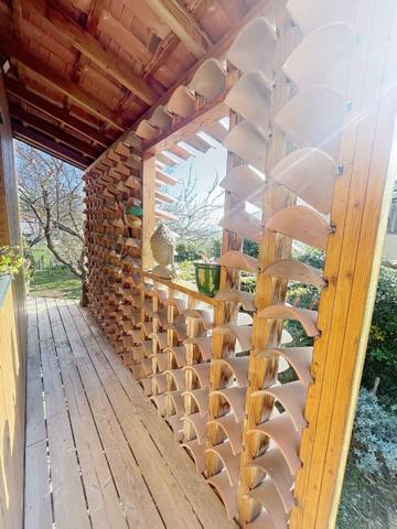 Meyreuil - Maison bioclimatique - plain-pied - 5 pièces - 106 m2 - garage - dépendance