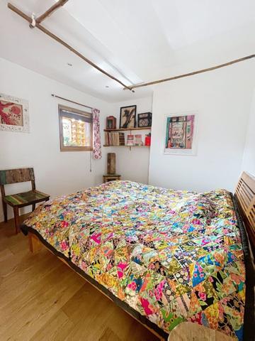 Meyreuil - Maison bioclimatique - plain-pied - 5 pièces - 106 m2 - garage - dépendance