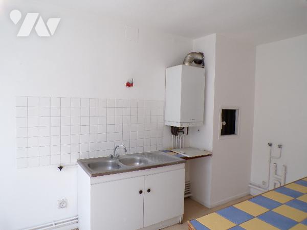 Ensemble immobilier à usage mixte