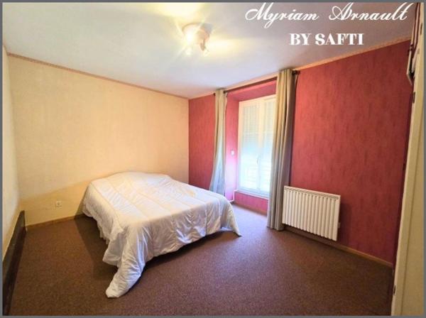 Grande maison en pierre 4 chambres avec dépendance