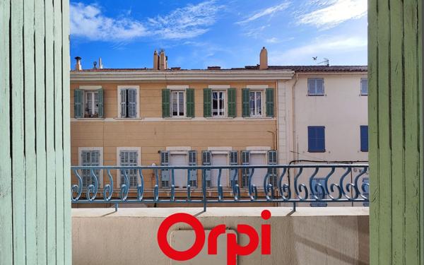 Appartement à vendre    2 pièces • 45,60 m2 Bandol