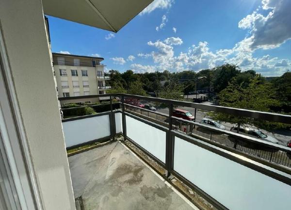 Appartement à vendre    4 pièces • 84,35 m2 Dammarie-les-Lys
