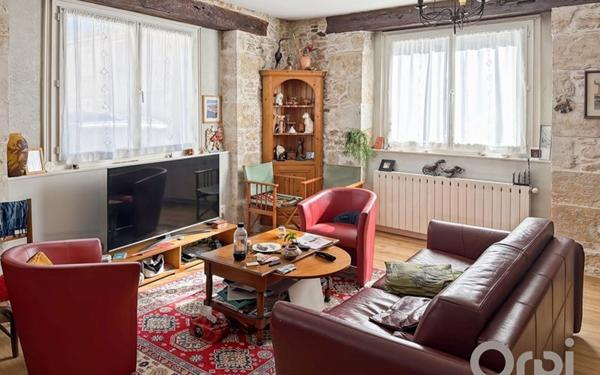 Maison à vendre    6 pièces •  Fleurance