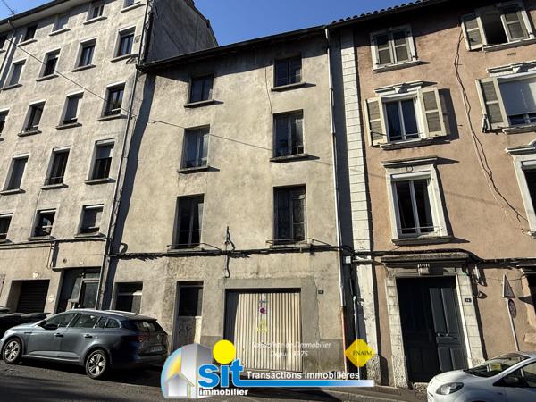IMMEUBLE À RÉNOVER ENTIÈREMENT - IDÉAL INVESTISSEUR
