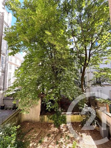 Appartement F3 à vendre  2 pièces - 84,32 m 2   NEUILLY SUR SEINE  - 92