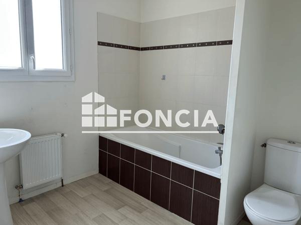 Location Maison 4 pièces 81.19 m² - 38 RUE VINCENT ANGENAULT Orleans 45000