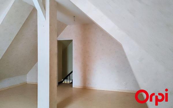 Maison à vendre    3 pièces • 67 m2 Saint-Calais