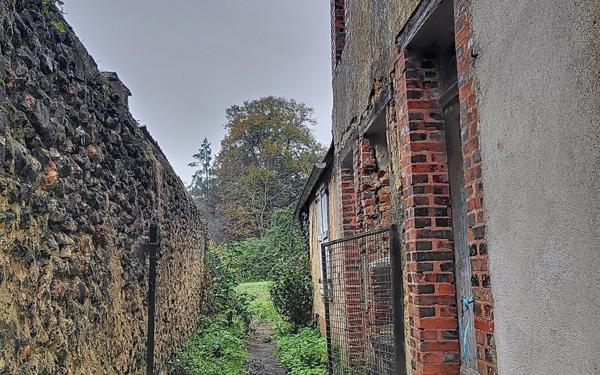 Maison à vendre    3 pièces • 67 m2 Saint-Calais