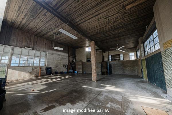 Atelier Agonac 1 pièce(s) 210 m2