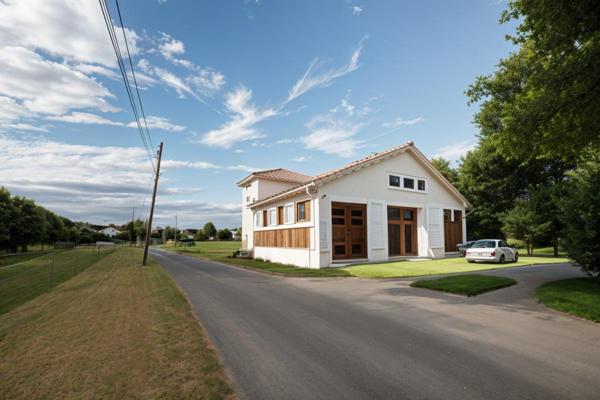 Atelier Agonac 1 pièce(s) 210 m2