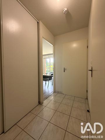 Location appartement 2 pièces 40 m² La Rivière-Saint-Sauveur