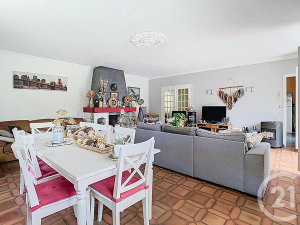 Maison à vendre  6 pièces - 177,98 m 2   VARAVILLE  - 14