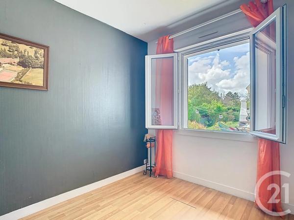 Maison à vendre  6 pièces - 177,98 m 2   VARAVILLE  - 14