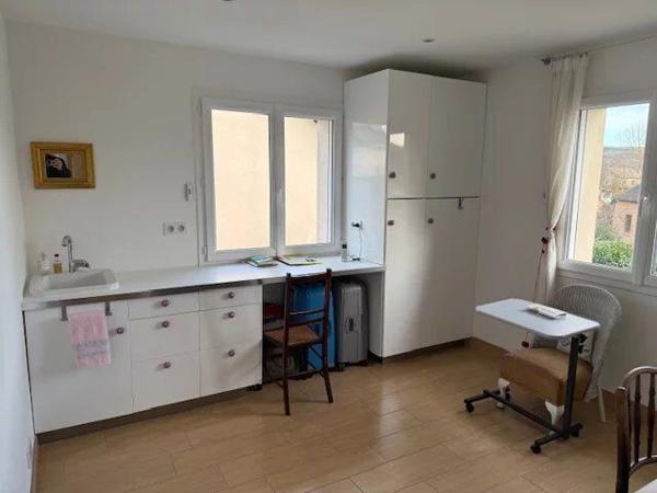 Vente Maison 6 pièces 147 m2 à Saint-Christophe-Vallon