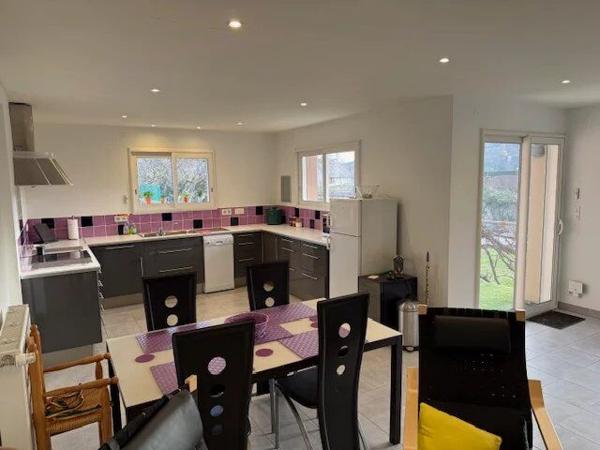 Vente Maison 6 pièces 147 m2 à Saint-Christophe-Vallon