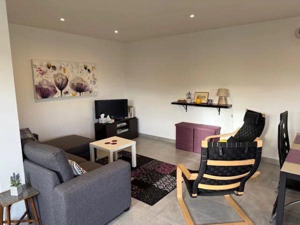 Vente Maison 6 pièces 147 m2 à Saint-Christophe-Vallon