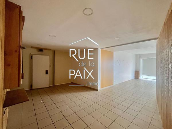 79200 PARTHENAY Immeuble à Parthenay