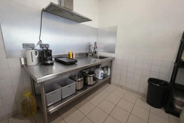 RESTAURANT SUSHI – PORT MARIANNE – LOCAL CLÉ EN MAIN