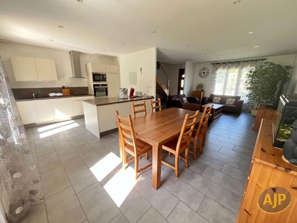 Vente maison La Chapelle Sur Erdre : 399 800 € - AJP Immobilier Nantes Nord
