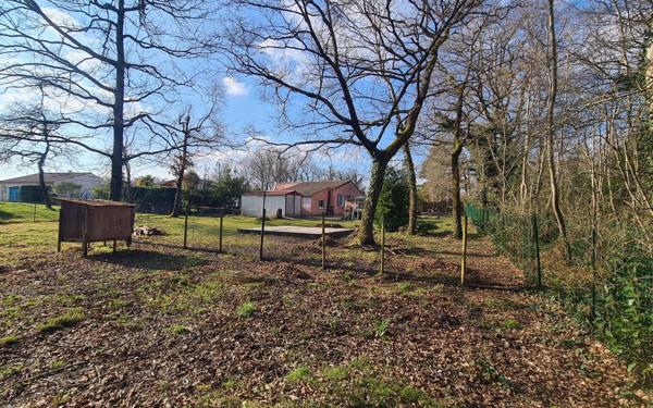 Terrain à vendre    Breuillet