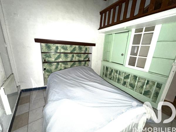 Immeuble à vendre 59 m² Ganges