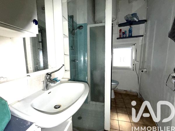 Immeuble à vendre 59 m² Ganges