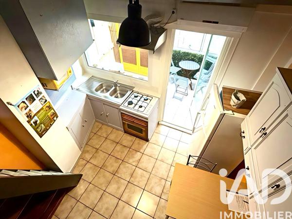 Immeuble à vendre 59 m² Ganges